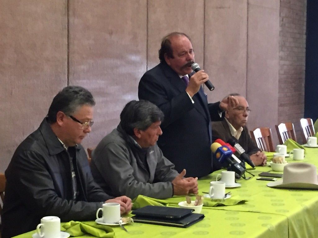 Pide AC y ciudadanos renuncia de Rubén Moreira - IMG_4186-1024x768