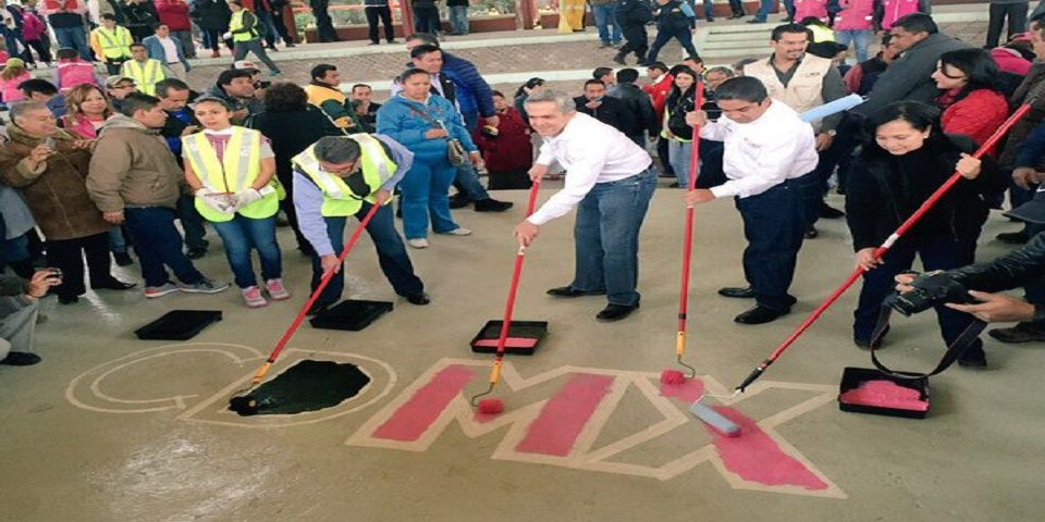 Niega Mancera alerta por Araña Violinista