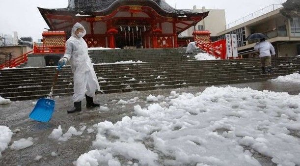 Cancelan cientos de vuelos por nevadas en Japón - Screenshot_1010