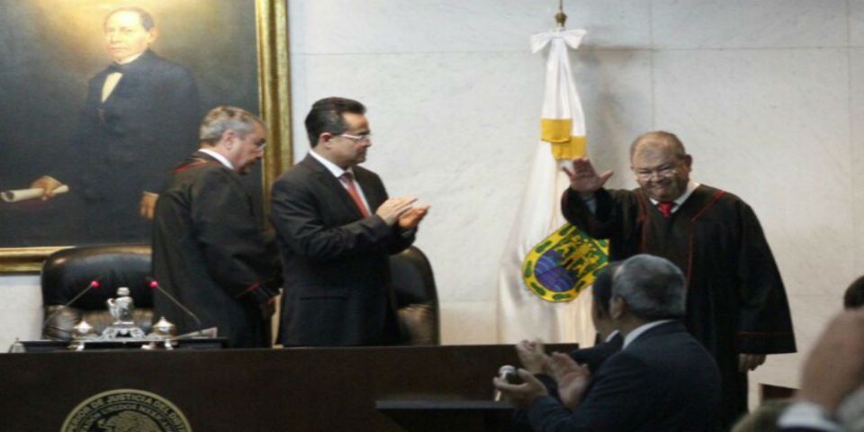 Elías Azar rinde protesta como presidente del TSJDF