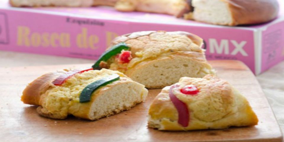 Reos del D.F. elaboran Roscas de Reyes