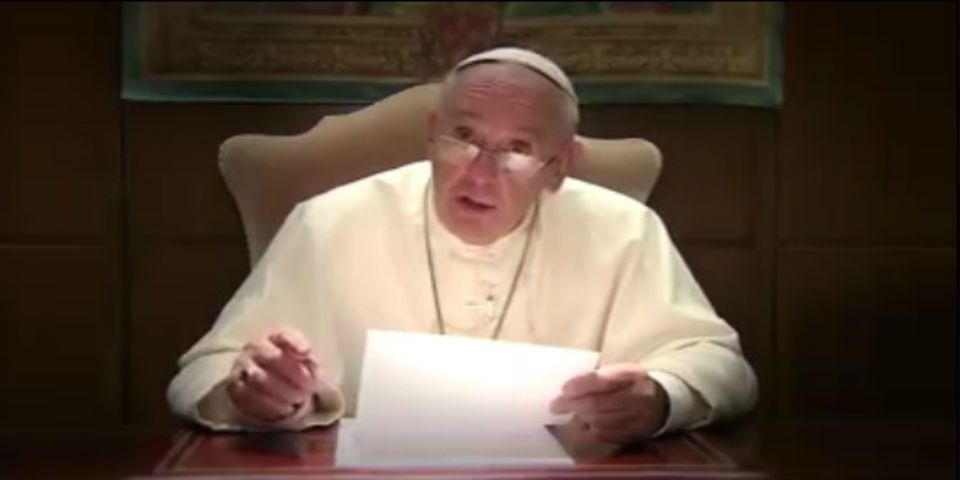 Papa Francisco llama a diálogo entre religiones