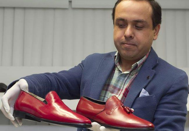 Empresario de León regalará zapatos al papa Francisco