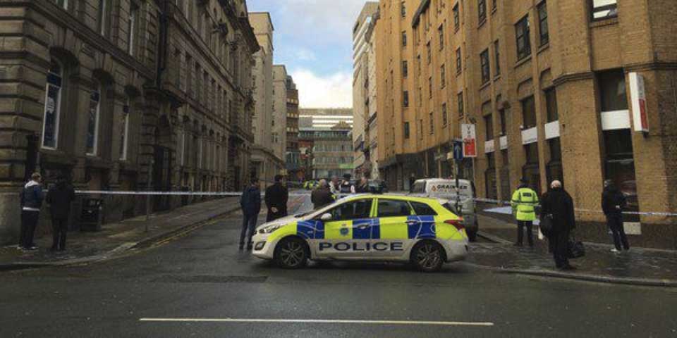 Cierran calles de Liverpool por amenaza de bomba