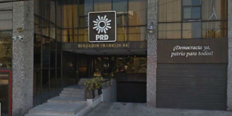 Armando Ríos Piter no se unirá a Morena - cen-prd_n.jpg_594723958