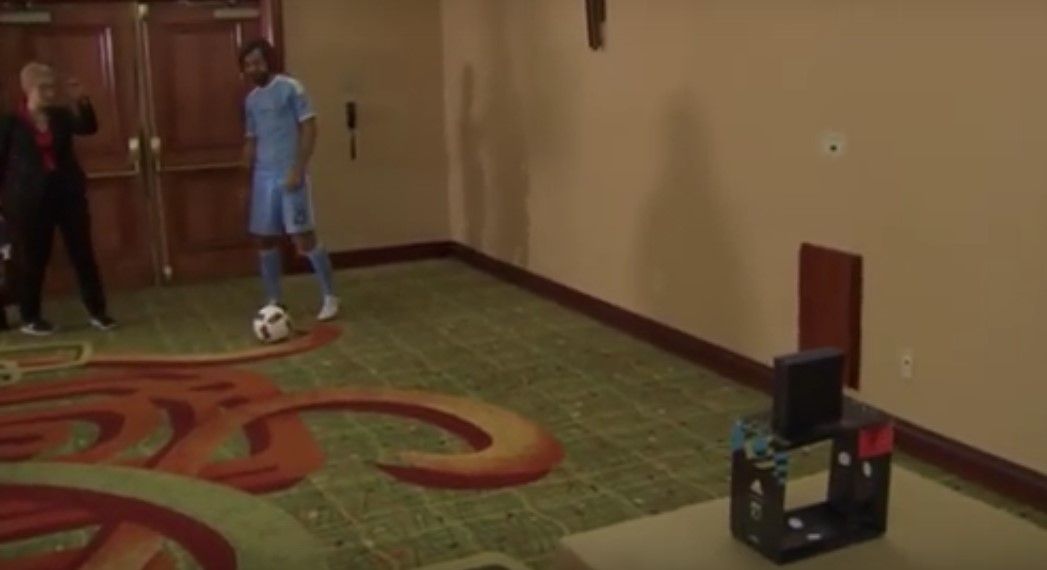 Video: concurso de puntería entre Pirlo, Lampard, Gerrard, Keane y Dempsey