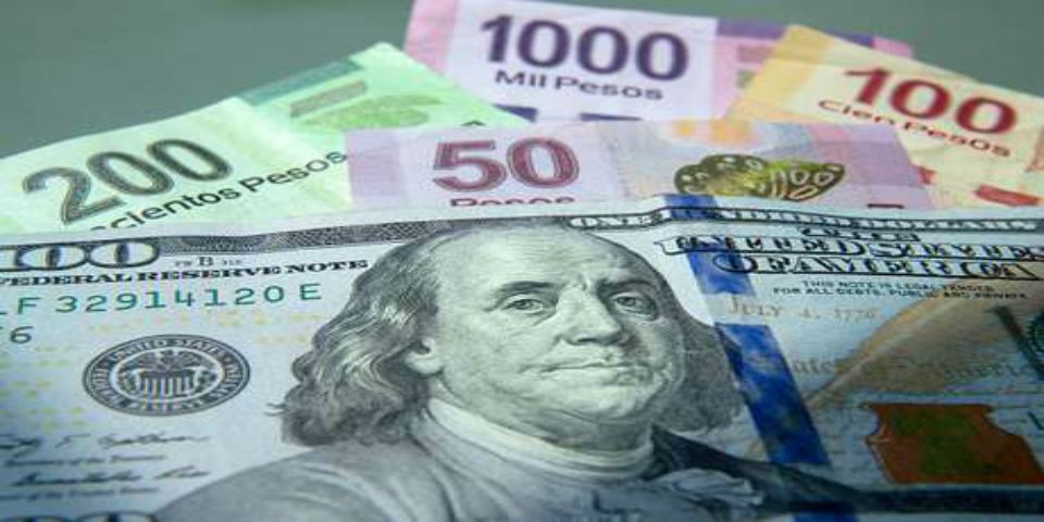Dólar cierra en 17.85 pesos, nuevo máximo histórico
