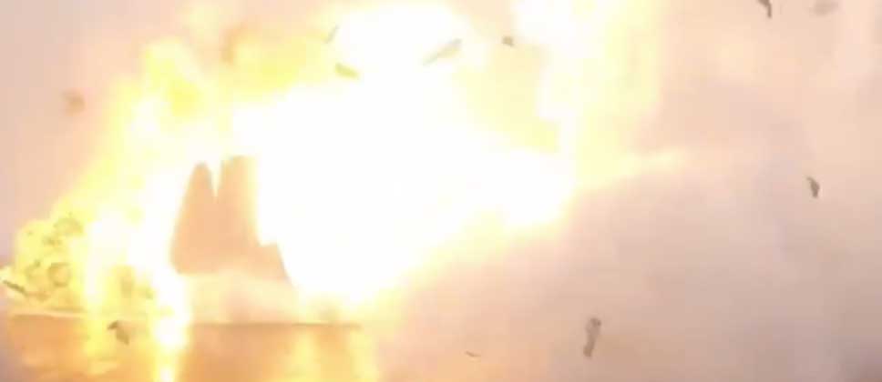 Video: Explota cohete de SpaceX tras aterrizaje