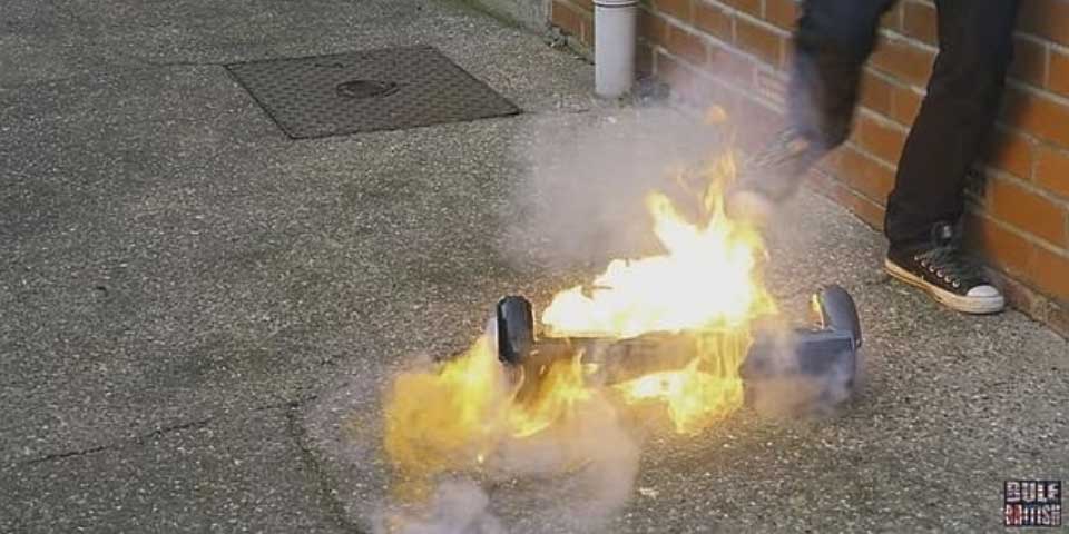 Autoridades de EE.UU. califican a la hoverboard como insegura Autoridades de EE.UU. califican a la hoverboard como insegura