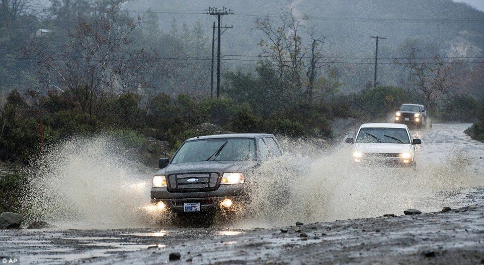 El Niño causa tormentas e inundaciones en California - inundaciones-california-2