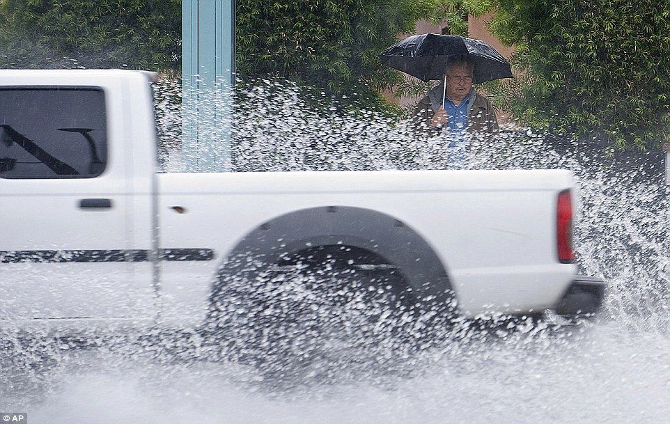El Niño causa tormentas e inundaciones en California - inundaciones-california-3