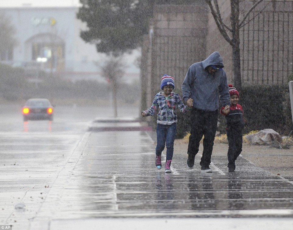 El Niño causa tormentas e inundaciones en California - inundaciones-california-4