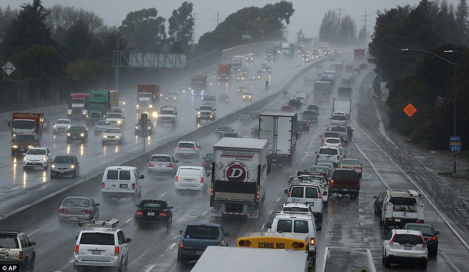 El Niño causa tormentas e inundaciones en California - inundaciones-california-6