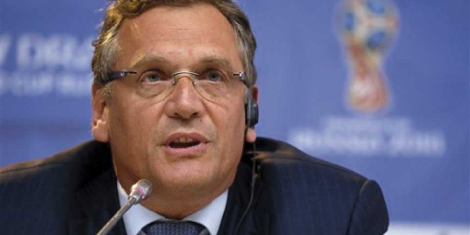 FIFA reduce suspensión a Jerome Valcke