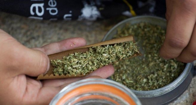 La mariguana fumada no es medicinal: Instituto de Psiquiatría