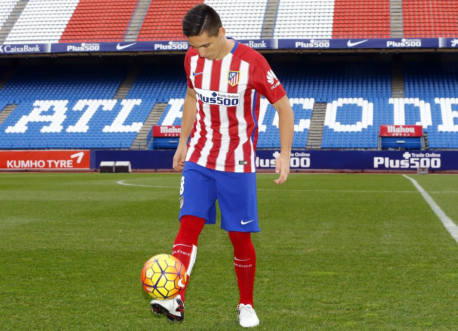 Las 10 playeras de futbol más vendidas del año - presentacion-matias-kranevitter-8