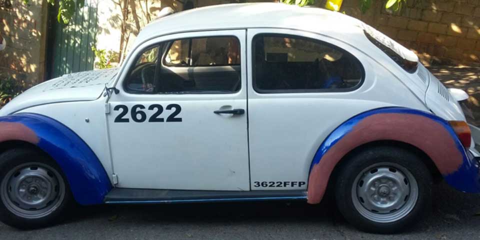 Encuentran cadáver en taxi de Acapulco