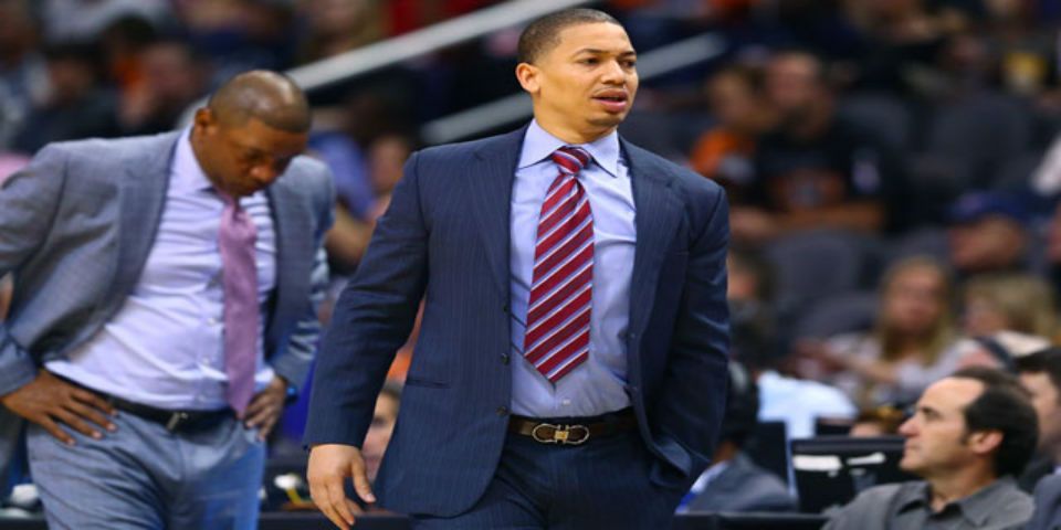 Solo tiene tres partidos con Cleveland y fue nombrado entrenador para el Juego de Estrellas