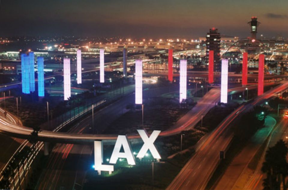 Los 10 aeropuertos con más pasajeros - 1349880598_LAX1