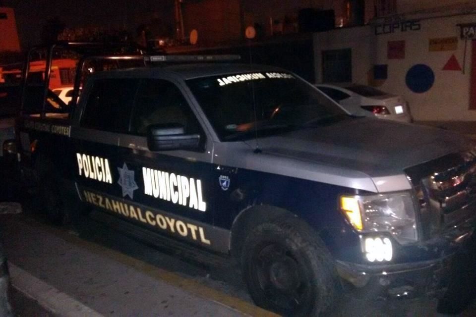 Detienen a policías de Neza por intento de homicidio - 2722308