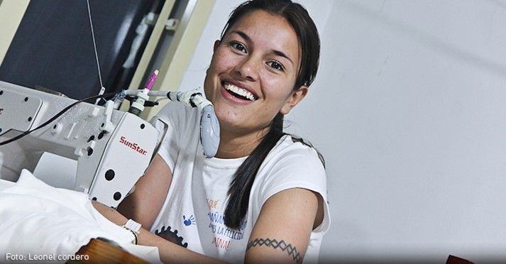 De ex guerrillera de las FARC a estrella colombiana De ex guerrillera de las FARC a estrella colombiana