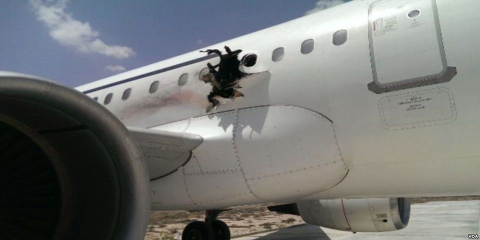 Grupo terrorista estaría detrás de supuesto atentado contra avión en Somalia