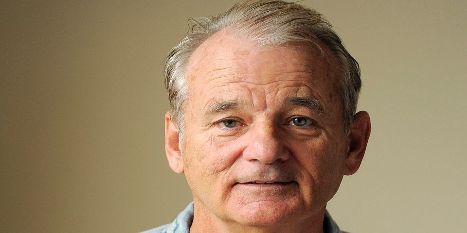 Bill Murray lanzó teléfonos desde la azotea de un bar