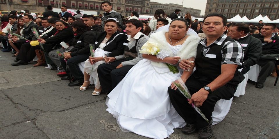 Habrá boda colectiva en el zócalo capitalino