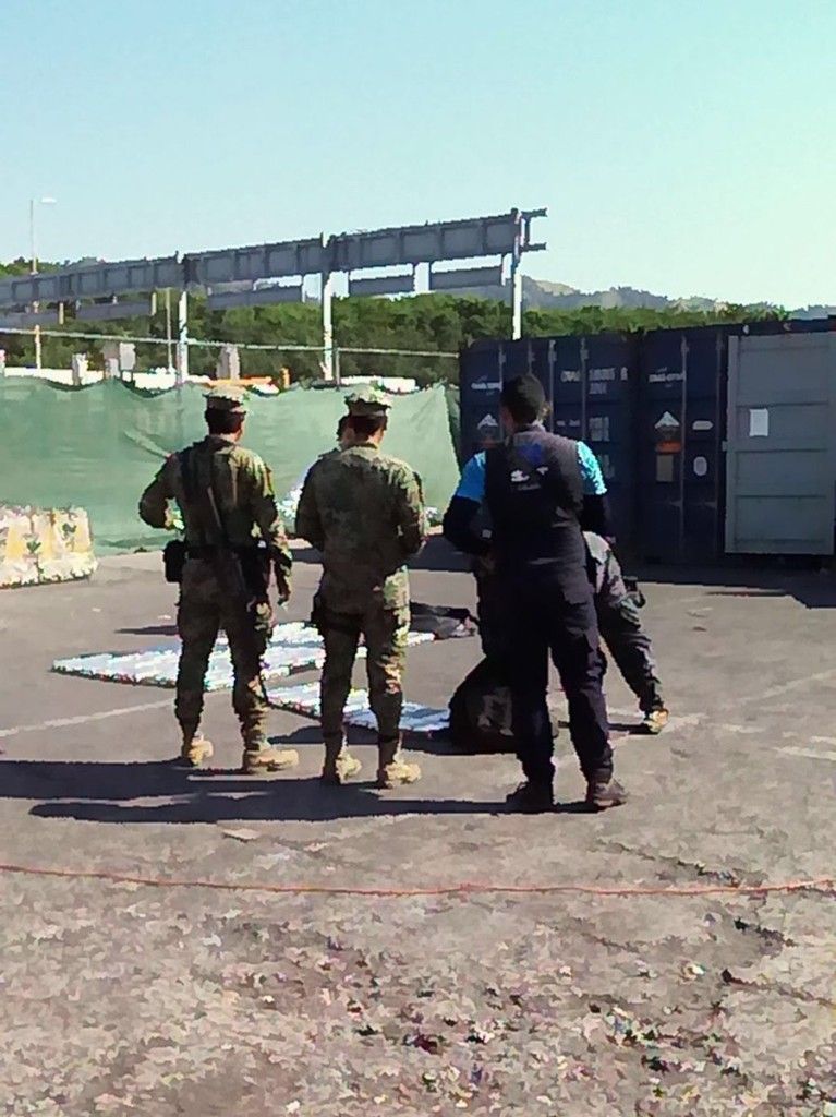 Asegura PGR 400 kilos de cocaína en Puerto de Manzanillo - Contenedores-Cocaína-Colima-Manzanillo-4-767x1024