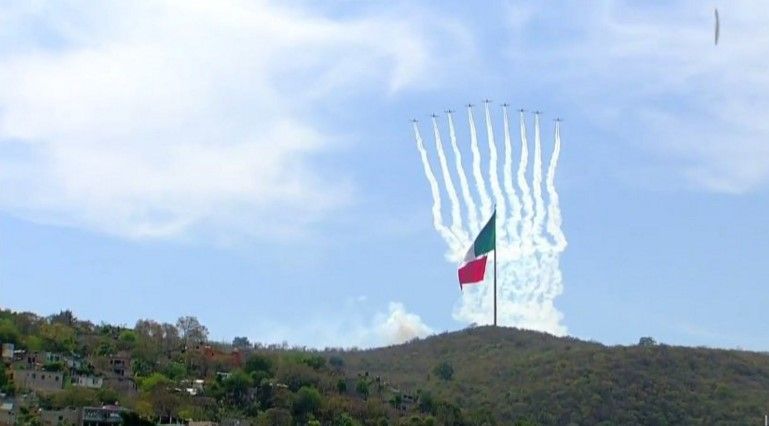 Iguala no puede quedar marcada por Ayotzinapa: EPN - Dia-de-la-bandera-Iguala-gobmx2