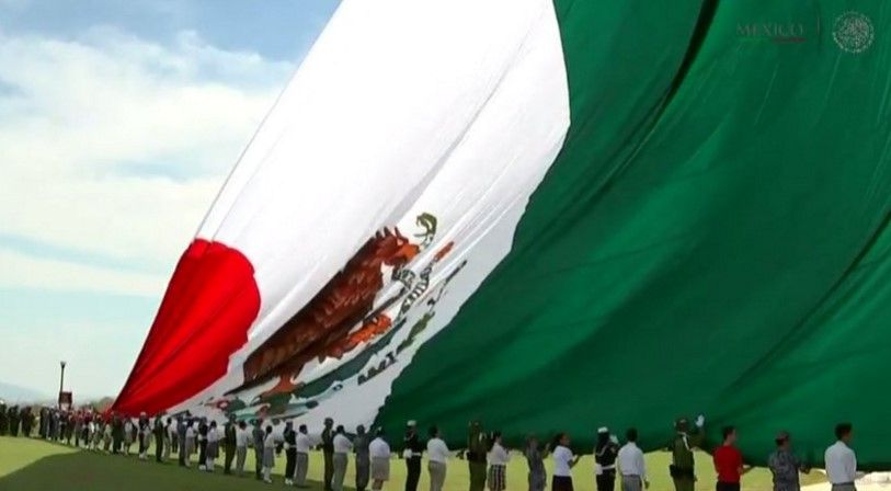 Iguala no puede quedar marcada por Ayotzinapa: EPN - Dia-de-la-bandera-Iguala