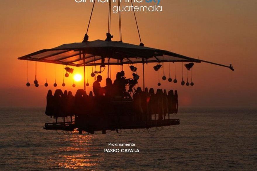 Guatemala inaugura un restaurante flotante a 40 metros de altura - Dinner-in-the-Sky-4