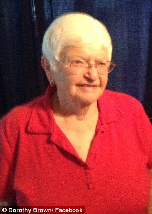 Usuario de Uber narra viaje con conductor que mató a seis - Dorothy-Brown-70