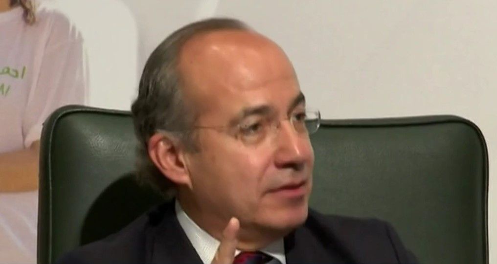 Mexicanos muestran unión ante medidas de Trump - Felipe-Calderon-CNBC