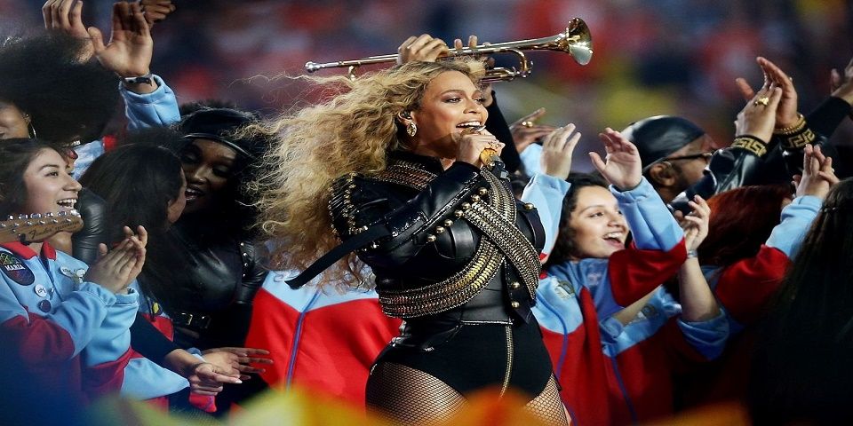 Republicanos critican video de Beyoncé