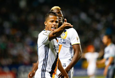 Santos trae un empate de Los Ángeles - Gio-Santos-pudo_MILIMA20160224_0546_11