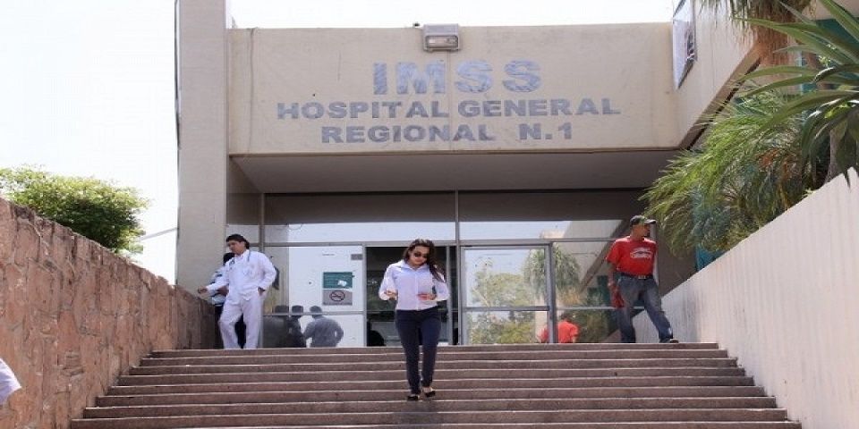 Despide IMSS a delegado en Sinaloa por muerte de bebés