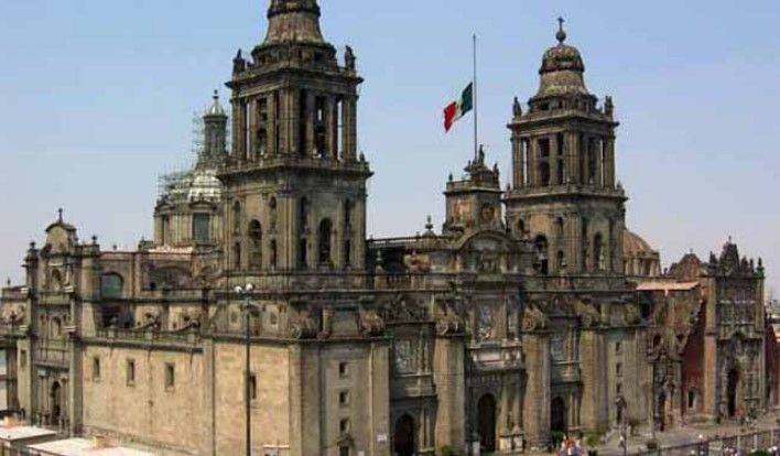 Iglesias deben reportar ingresos fuera de actividades de culto: SAT