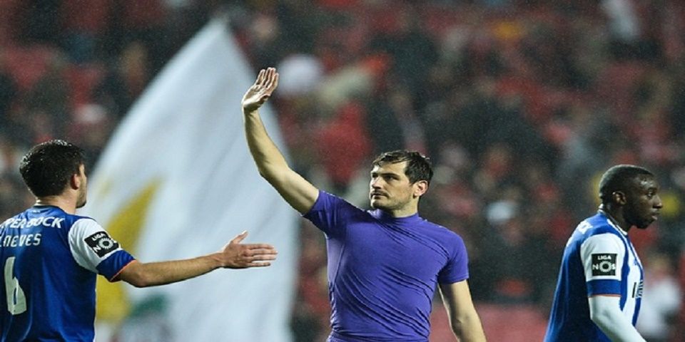 Escribo cuando me sale de los cojones: Iker Casillas