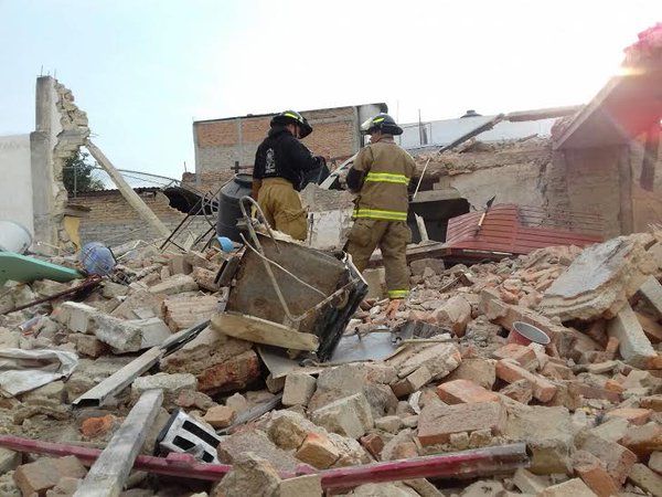 Explosión en Zapopan deja daños en siete casas - Incendio-Atemajac-4