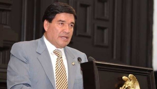 José Guadarrama, candidato único del PRD para gobernador de Hidalgo José Guadarrama, candidato único del PRD para gobernador de Hidalgo