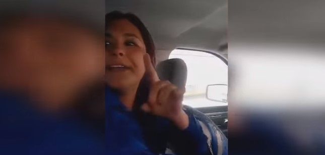 Video: mujer presume ser sobrina del alcalde de Saltillo Video: mujer presume ser sobrina del alcalde de Saltillo