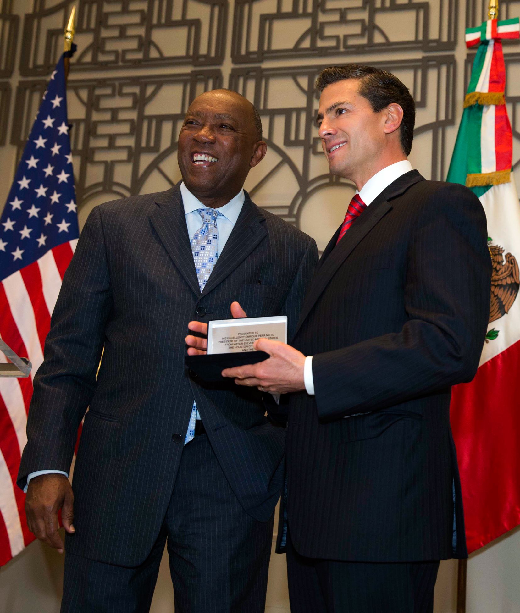 Adelantan apertura del mercado de las gasolinas para abril - Llaves-Peña-Nieto-Houston-3