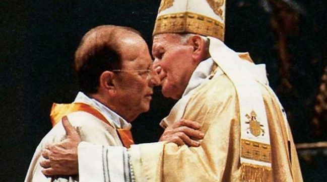 Papa Francisco llega a Michoacán, tierra de Marcial Maciel