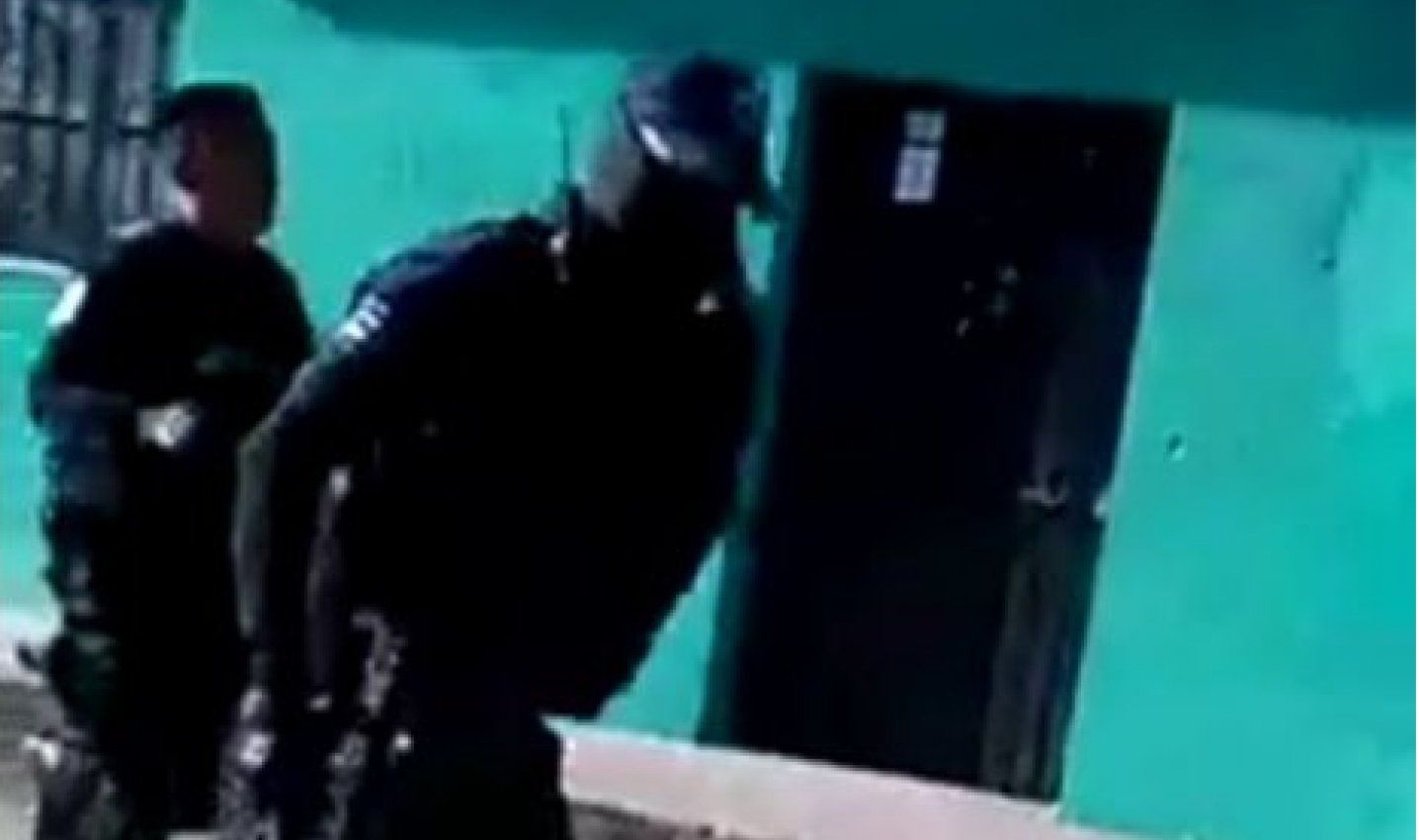 Detienen a policías por haber permitido un homicidio en Escuinapa