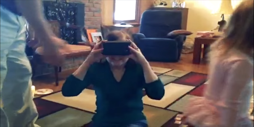 Realidad virtual devuelve la vista a mujer Realidad virtual devuelve la vista a mujer