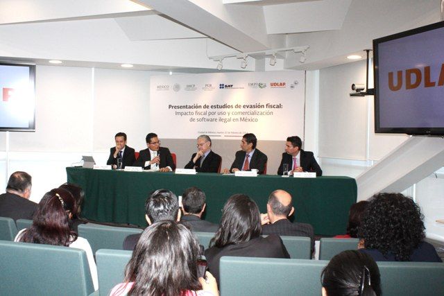 Uso de software ilegal evade al SAT más de 2 mmdp - SAT-UDLAP-4