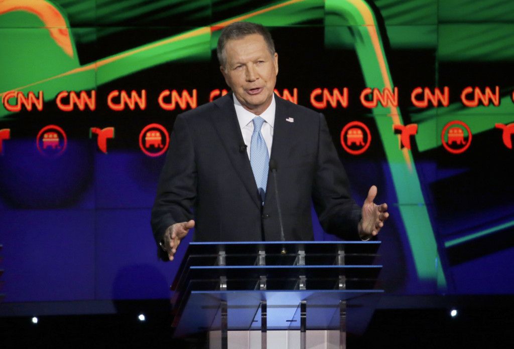 Rubio y Cruz atacan a Trump en debate previo al "Super Martes" - SOP_AP_SPANI_SPANELN_NY_USA_SPANTXKJ121_EEUU_ELECC...__adan.delacruz@lopezdoriga.com_7-1024x696