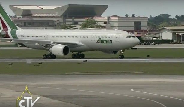 Histórico encuentro entre el papa Francisco y el patriarca Kirill - Screenshot_148
