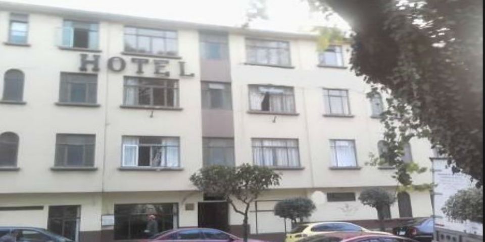Hallan a hombre muerto en hotel de la delegación Cuauhtémoc
